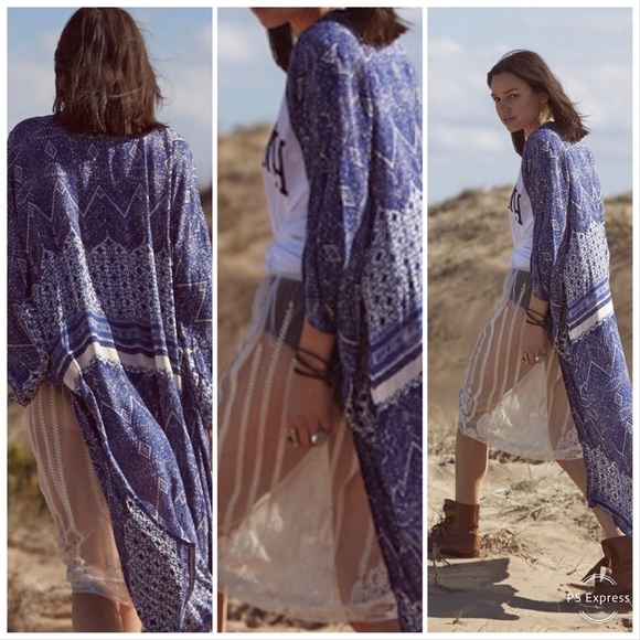 Auguste The Label Navy Wonder Kimono - Picture 7 of 7